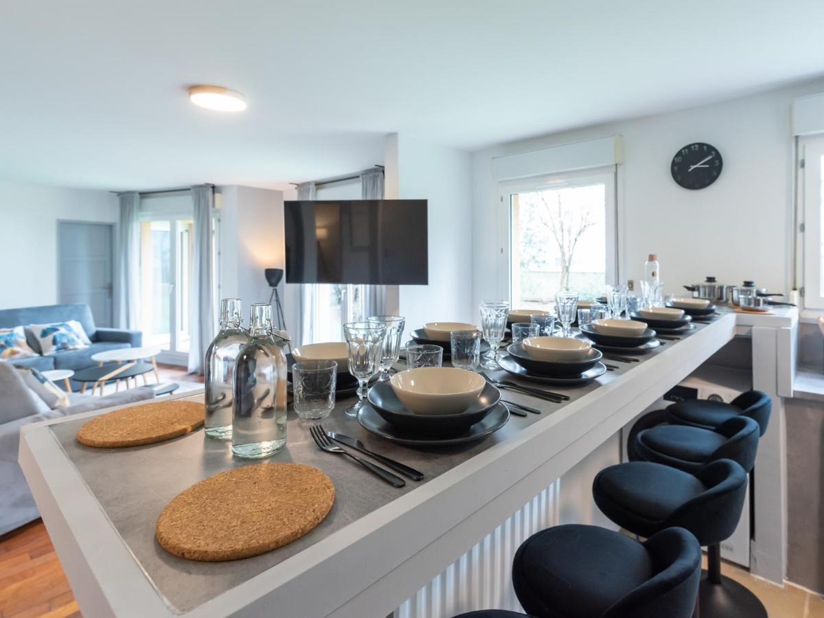 Le Phenix - Hypercentre 16 Personnes Garage Gratuit Wifi Jardin Barbecue Proche Parc Tete D'Or Apartment Villeurbanne Exterior photo